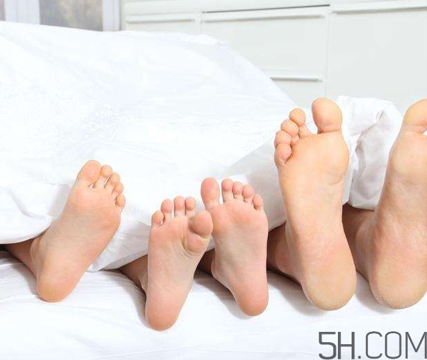 腳氣能用醋泡腳嗎？醋泡腳治腳氣有效嗎？