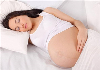 不適合孕婦的睡姿有那些？孕婦冬季如何護(hù)膚？