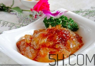 海蜇頭是水母嗎？海蜇頭是動(dòng)物還是植物？