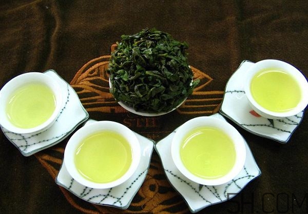茶葉發(fā)霉還能喝嗎？茶葉發(fā)霉了怎么處理？