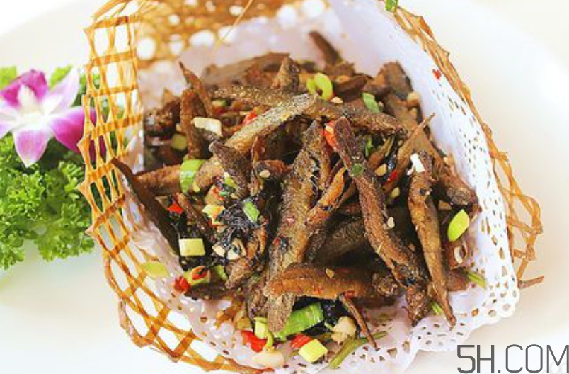 花甲吃多了會(huì)得結(jié)石嗎？吃花甲要注意什么？