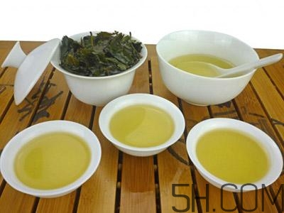 茶葉發(fā)霉是什么樣子？茶葉發(fā)霉怎么鑒別？