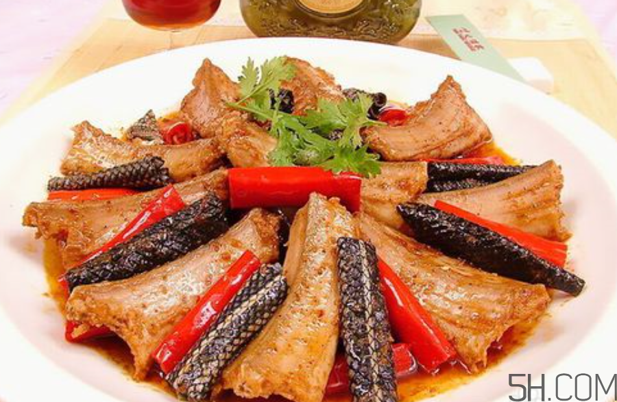 花甲吃多了會(huì)得結(jié)石嗎？吃花甲要注意什么？