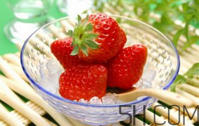 來月經(jīng)可以吃草莓嗎？草莓可以放冰箱保存嗎？