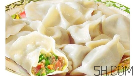 煮餃子開鍋煮皮還是餡？煮餃子蓋不蓋鍋蓋？