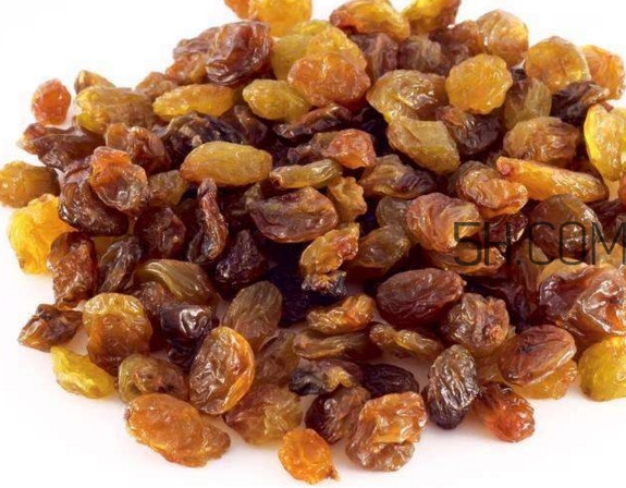 新疆葡萄干多少錢(qián)一斤？葡萄干泡水功效與作用