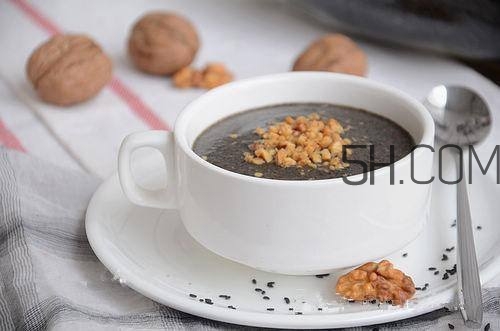 黑芝麻糊什么時候吃最好？黑芝麻糊的做法大全