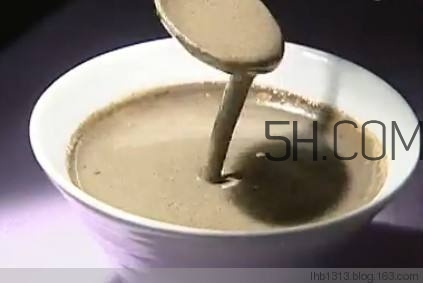 喝黑芝麻糊有什么好處和壞處？黑芝麻糊什么時(shí)候喝最好？