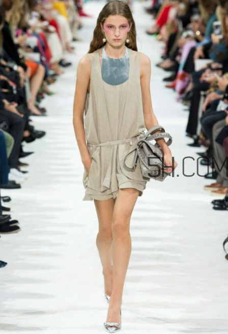 valentino2018春夏系列怎么樣_好看嗎？