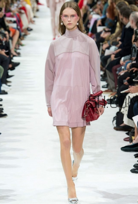 valentino2018春夏系列怎么樣_好看嗎？