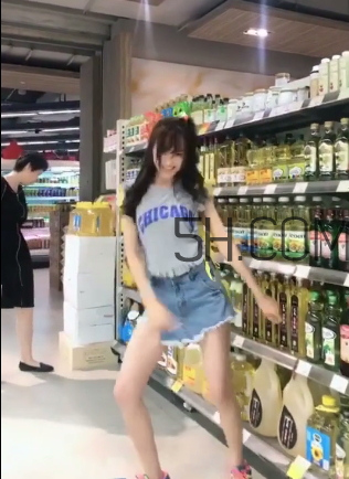 c哩c哩是什么歌？c哩c哩舞蹈教學