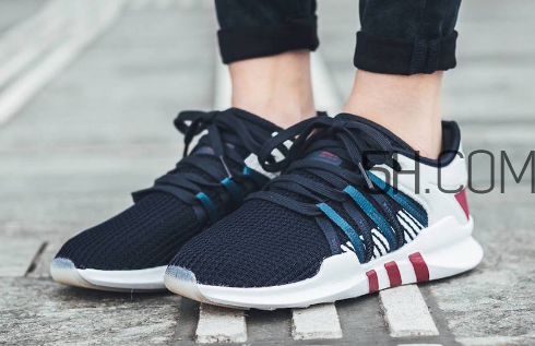 adidas eqt racing adv復(fù)古跑鞋在哪買？