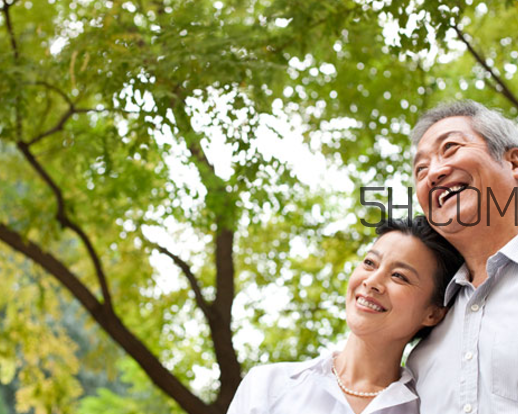 肺結(jié)核喝什么茶好得快？肺結(jié)核喝什么湯有營養(yǎng)？