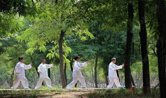 秋天運(yùn)動(dòng)養(yǎng)生要注意什么？秋季養(yǎng)生小常識(shí)