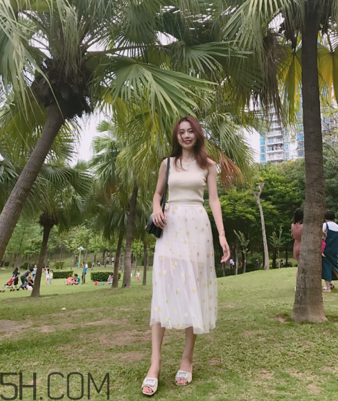 歐時力衣服尺碼偏大嗎？歐時力衣服可以退嗎？