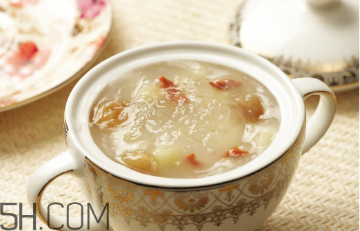秋天吃什么蔬菜比較好？秋天喝蜂蜜的注意事項(xiàng)