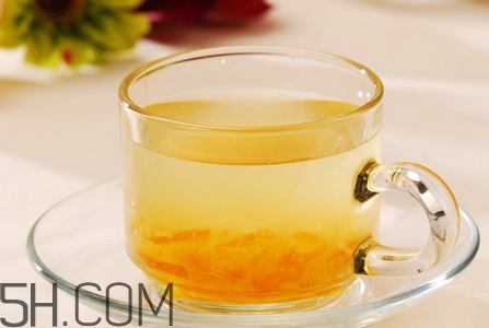 紅心柚和白心柚有什么區(qū)別？柚子皮泡水喝的作用？