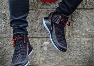 air jordan 32黑紅禁穿配色上腳效果怎么樣？