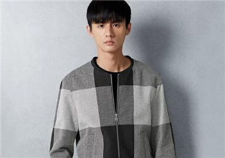 太平鳥衣服檔次怎么樣？太平鳥衣服貴嗎？
