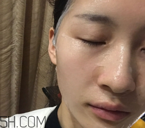 新生活國(guó)際玻尿酸補(bǔ)水面膜怎么樣？多少錢(qián)？
