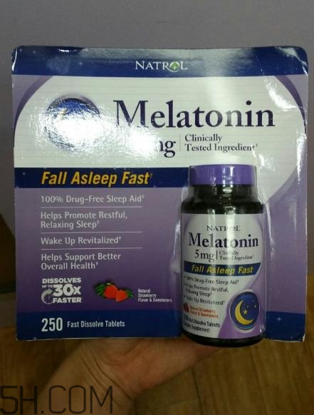 褪黑素和安眠藥能一起吃嗎？褪黑素能改善睡眠嗎？