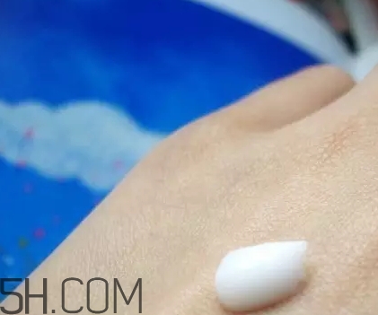 muji無(wú)印良品乳液哪款好？無(wú)印良品乳液區(qū)分