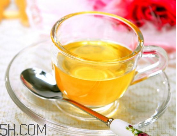 喝蜂蜜水能解酒嗎？蜂蜜吃多了會(huì)怎樣？