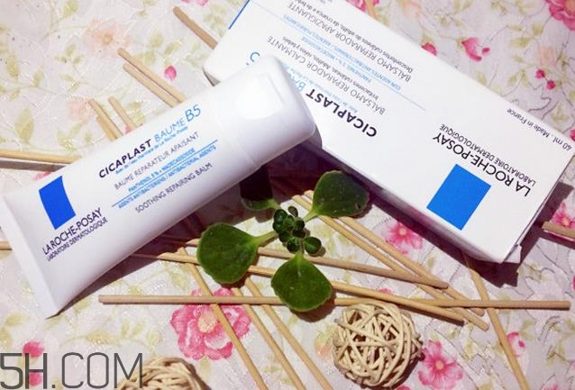 理膚泉b5有激素嗎？理膚泉b5有100ml的嗎？