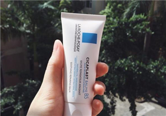 理膚泉b5有激素嗎？理膚泉b5有100ml的嗎？