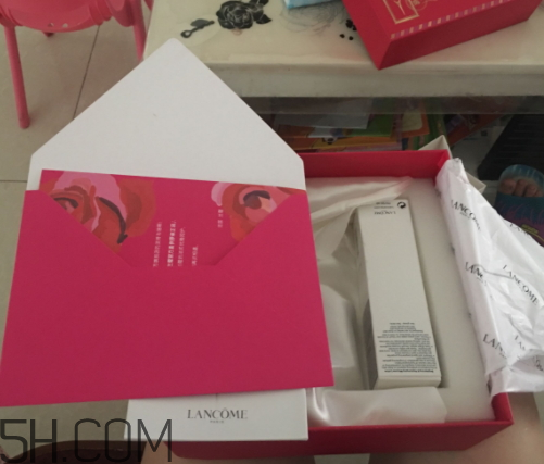 蘭蔻臻白清爽泡沫美容液多少錢？怎么樣？