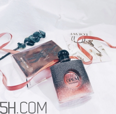 ysl黑鴉片花之怒香水怎么樣？ysl圣羅蘭黑鴉片花之怒香評