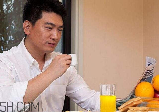 肺氣腫可以做手術(shù)嗎？肺氣腫可以做霧化嗎？