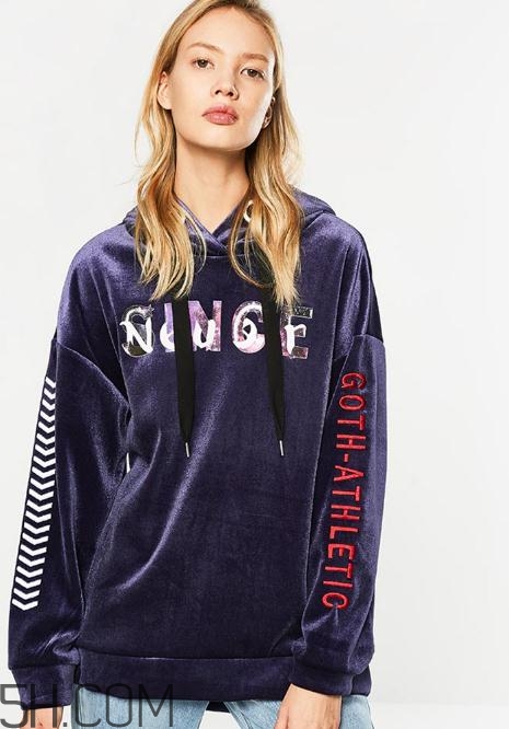 ca的衣服貴嗎？ca衣服什么價位？