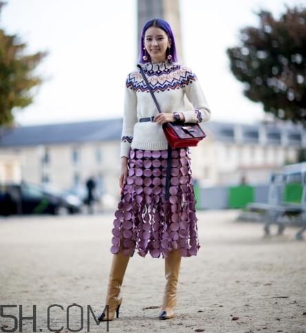 短發(fā)適合穿什么衣服？短發(fā)穿什么衣服好看？