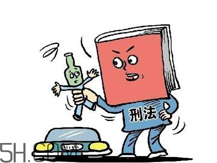 醉駕撞死人怎么判？醉駕吊銷駕照后多久能重考？