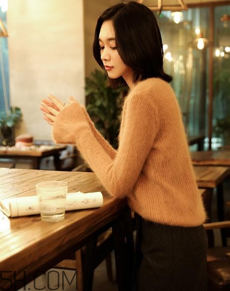 兔毛衣服縮水了怎么辦？兔毛衣服怎么在家清洗？