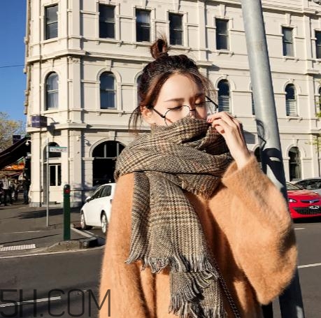 怎樣辨別貂絨毛衣真假？貂絨毛衣真假鑒別