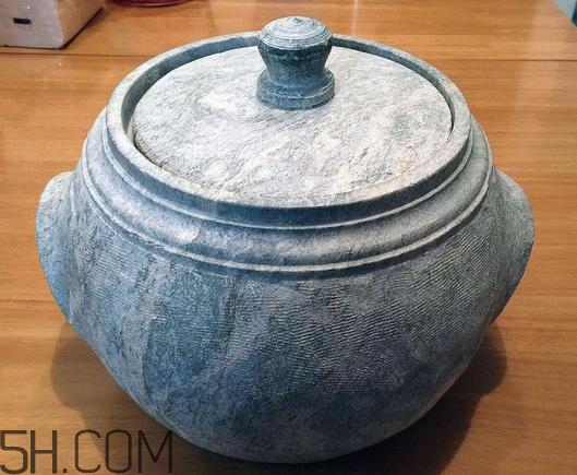 墨脫石鍋多少錢一個？墨脫石鍋為什么那么貴？