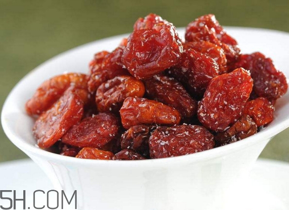 蜜棗和紅棗有什么區(qū)別？阿膠蜜棗的功效與作用