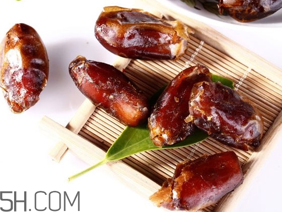 椰棗是哪里的特產(chǎn)？椰棗是棗嗎