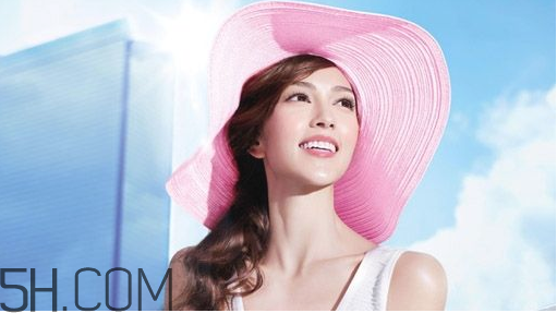 安耐曬各種顏色瓶子的區(qū)別？防曬霜可以直接涂在臉上嗎？
