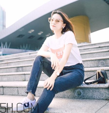 李維斯牛仔褲多少錢？李維斯牛仔褲價(jià)格