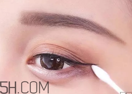 萬(wàn)圣節(jié)南瓜妝怎么化？萬(wàn)圣節(jié)南瓜少女妝