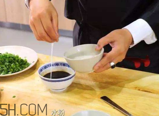 水淀粉是什么東西？水淀粉和淀粉有什么區(qū)別