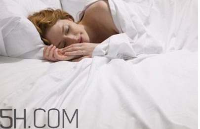 睡眠不好的危害有哪些？晚上如何快速入睡？