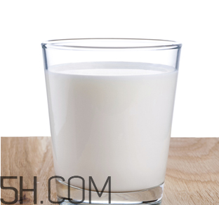 常見(jiàn)的六種牛奶有哪些？牛奶的致命喝法