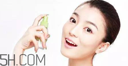 男士防曬霜有什么用？防曬噴霧的使用步驟