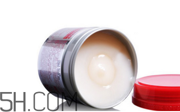 發(fā)膜好還是護(hù)發(fā)素好？護(hù)發(fā)素的使用誤區(qū)
