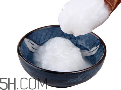 護發(fā)精油需要洗嗎？椰子油護發(fā)怎么用？