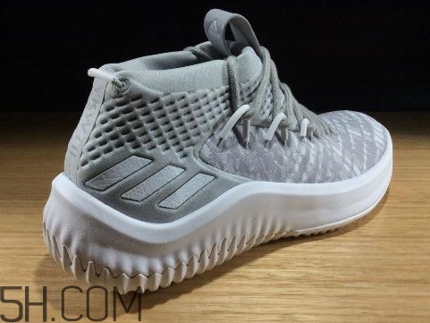 adidas dame 4利拉德母校配色實物什么樣？